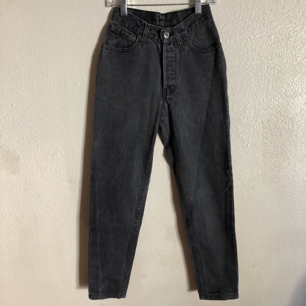 22”/23” Dark Grey High Waisted Levi’s 501 Jeans